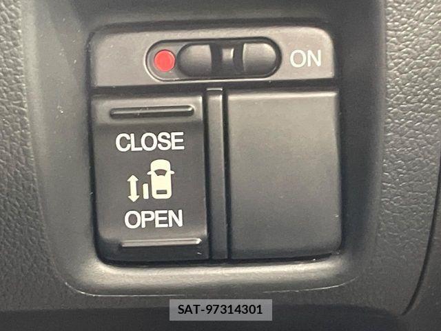 Honda N BOX 2016-02 8562866-2