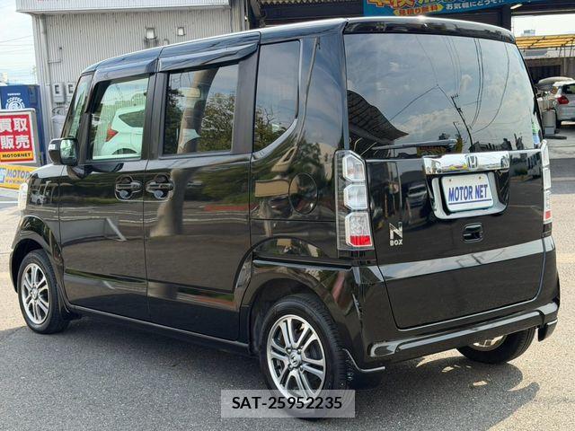 Honda N BOX 2014-08 8562869-19