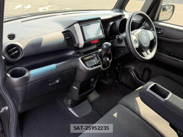 Honda N BOX 2014-08 8562869-2