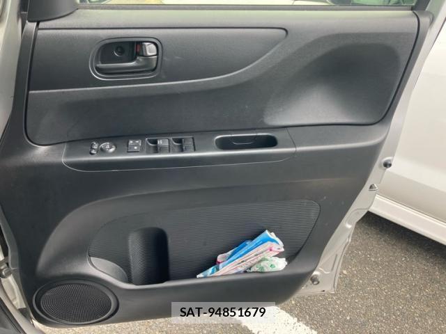 Honda N BOX 2016-02 8562870-12