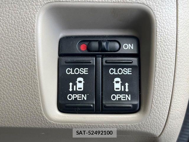 Honda N BOX 2017-02 8562864-3