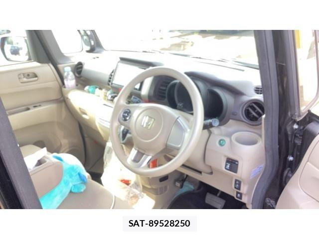 Honda N BOX 2012-03 8562874-2