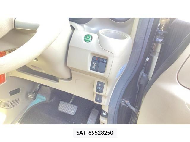 Honda N BOX 2012-03 8562874-3