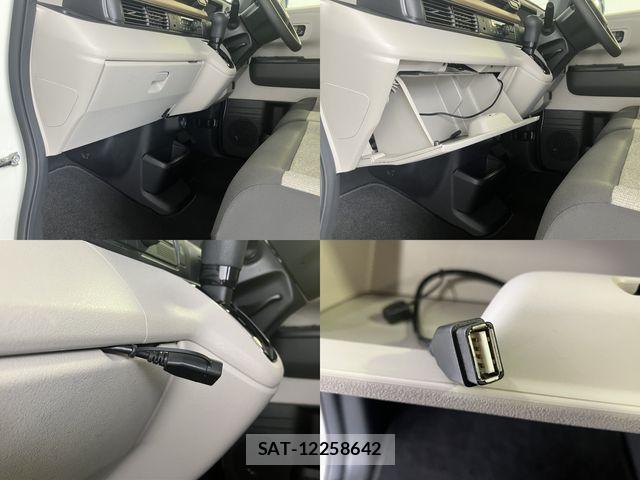 Honda N BOX 2024-05 8562846-17