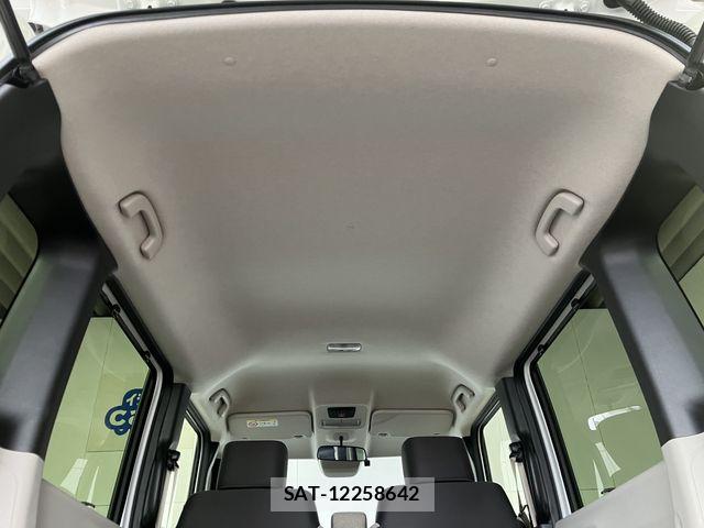 Honda N BOX 2024-05 8562846-20