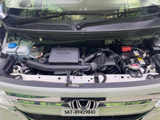 Honda N BOX 2021-08 8562843-17