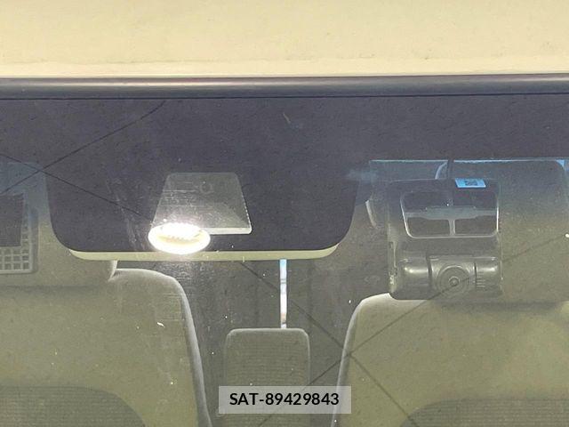 Honda N BOX 2021-08 8562843-5