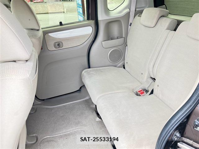 Honda N BOX 2016-07 8562873-13