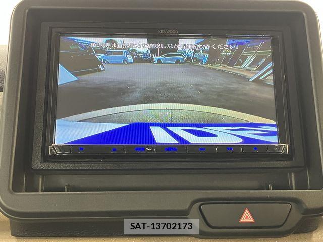 Honda N BOX 2024-05 8562845-17