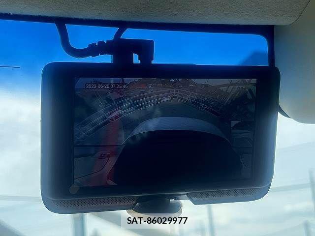 Honda N BOX 2020-06 8562844-15