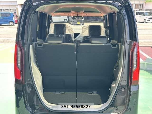 Honda N BOX 2026-05 8562837-11