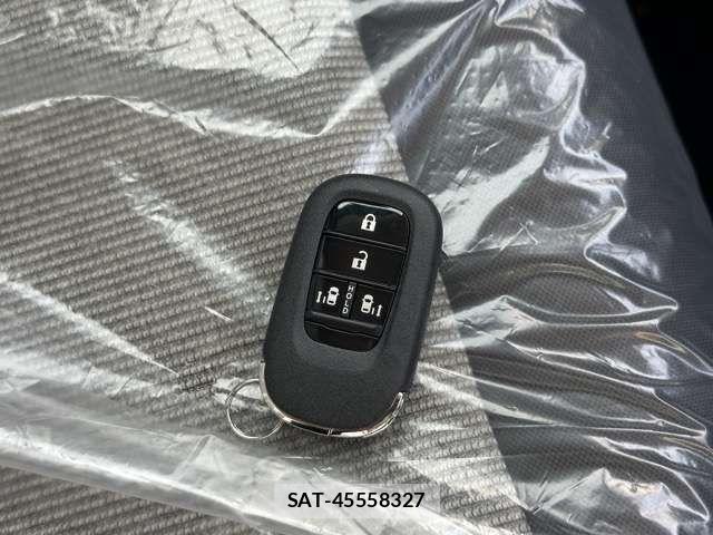 Honda N BOX 2026-05 8562837-18