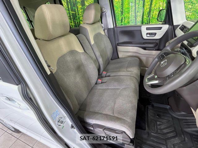 Honda N BOX 2019-01 8562842-7