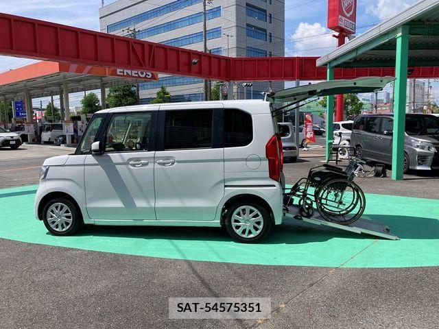 Honda N BOX 2021-05 8562852-1