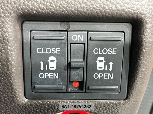 Honda N BOX 2019-08 8562836-5