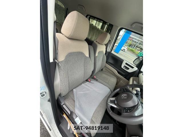 Honda N BOX 2020-04 8562848-11