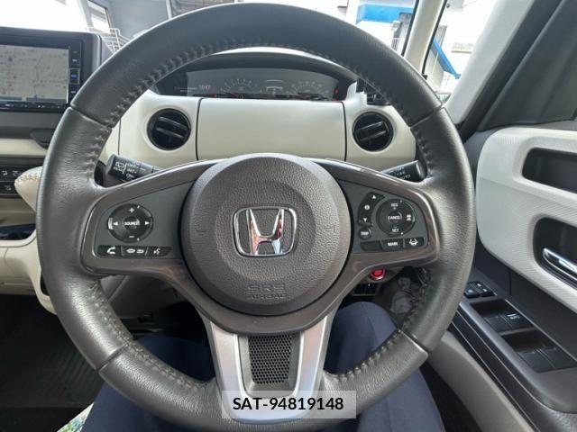 Honda N BOX 2020-04 8562848-19