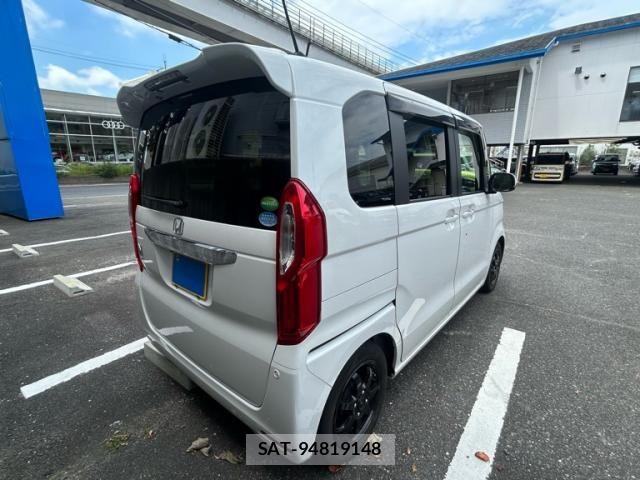 Honda N BOX 2020-04 8562848-3