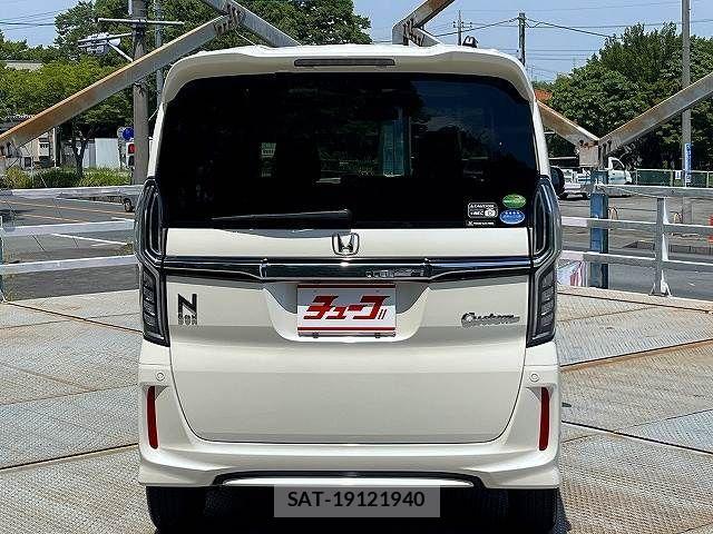Honda N BOX 2017-12 8562838-4