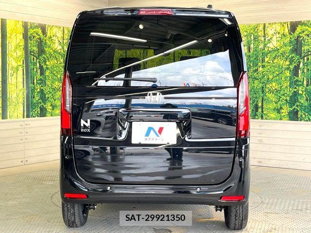 Honda N BOX 2026-06 8562831-14