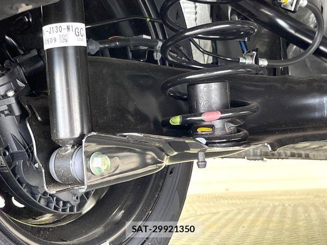 Honda N BOX 2026-06 8562831-19