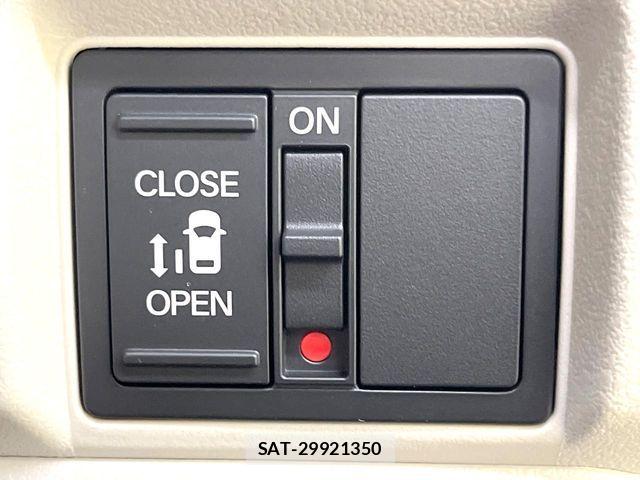 Honda N BOX 2026-06 8562831-4