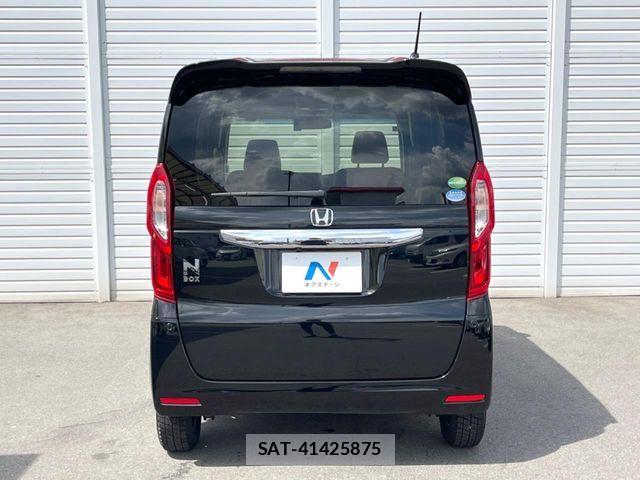 Honda N BOX 2019-12 8562849-15