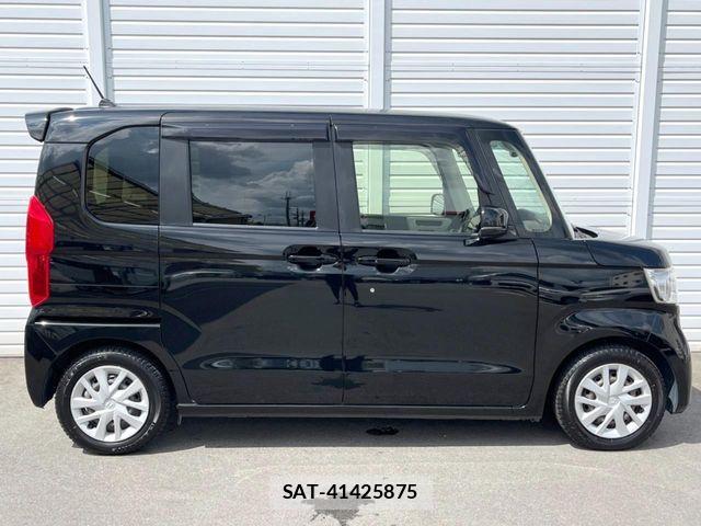 Honda N BOX 2019-12 8562849-16