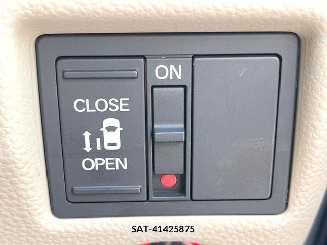 Honda N BOX 2019-12 8562849-4
