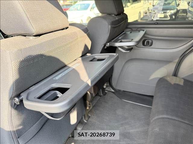 Honda N BOX 2016-12 8562865-15