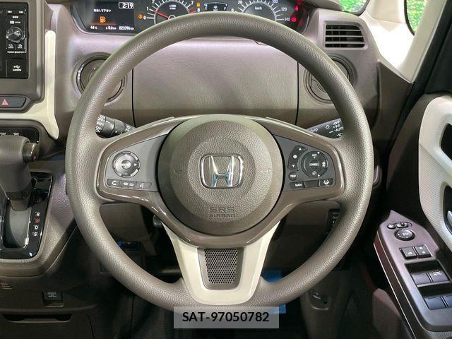 Honda N BOX 2022-04 8562833-10