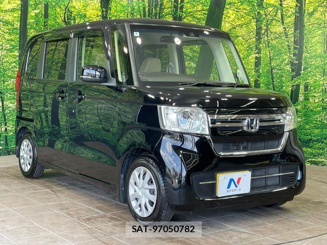 Honda N BOX 2022-04 8562833-15