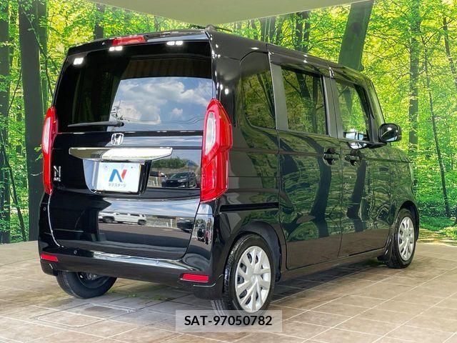 Honda N BOX 2022-04 8562833-16