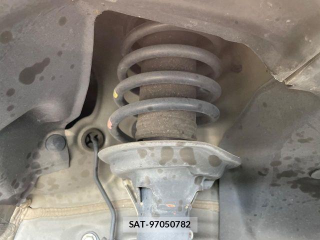 Honda N BOX 2022-04 8562833-19