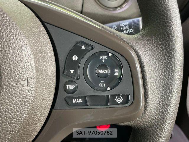 Honda N BOX 2022-04 8562833-5