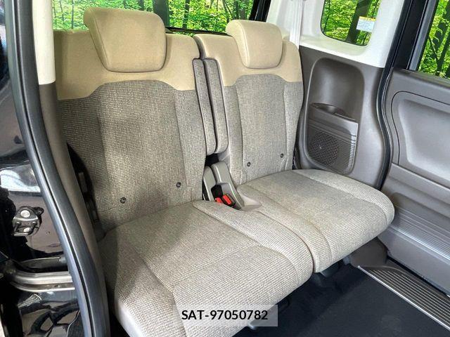 Honda N BOX 2022-04 8562833-8