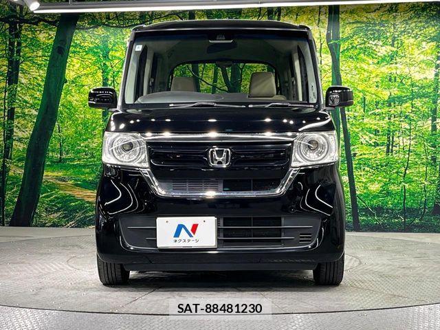 Honda N BOX 2018-06 8562847-13