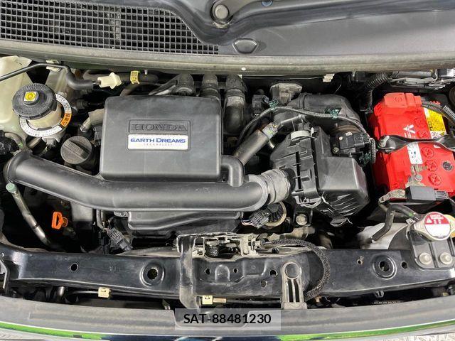 Honda N BOX 2018-06 8562847-17