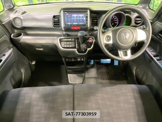 Honda N BOX 2017-03 8562861-1