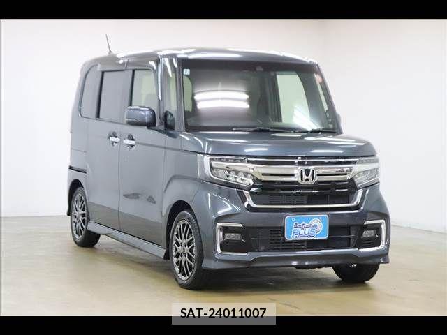 Honda N BOX 2022-11 8562832-17