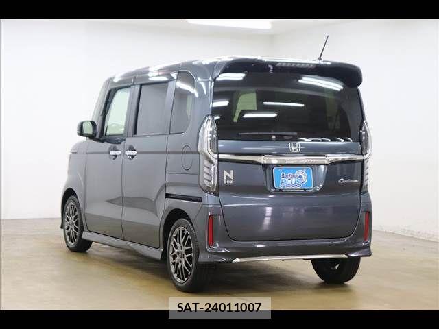 Honda N BOX 2022-11 8562832-19