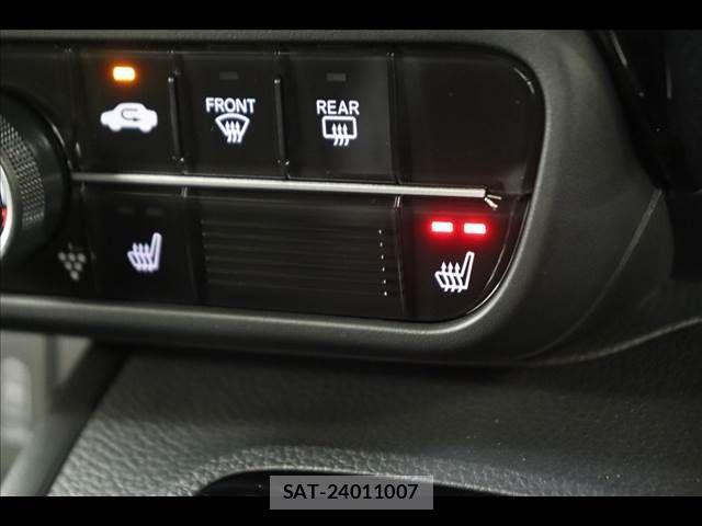 Honda N BOX 2022-11 8562832-2