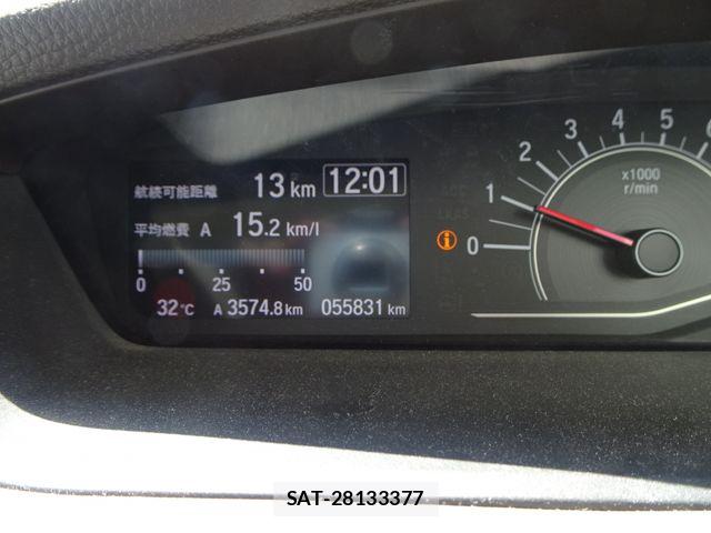 Honda N BOX 2018-03 8562854-18