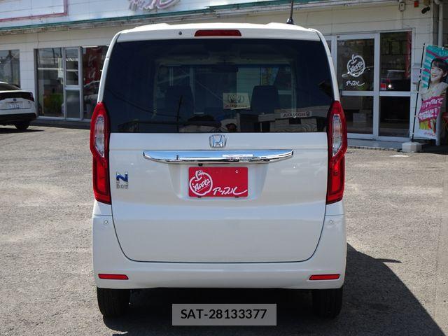 Honda N BOX 2018-03 8562854-6