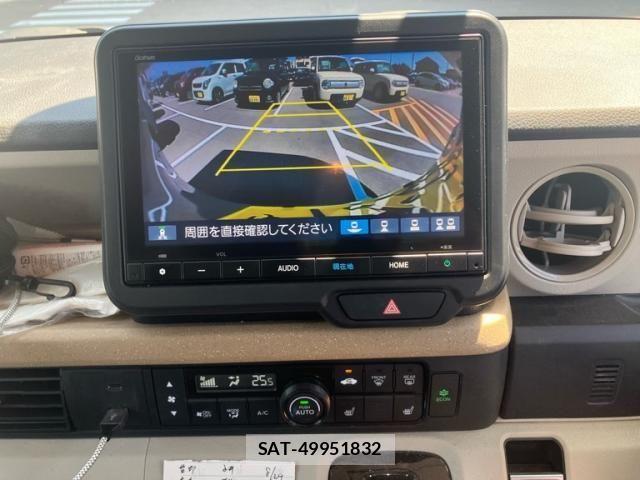 Honda N BOX 2025-03 8562857-17