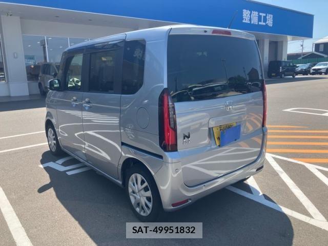 Honda N BOX 2025-03 8562857-2