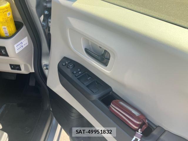 Honda N BOX 2025-03 8562857-7