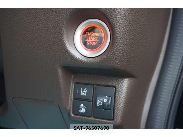 Honda N BOX 2021-06 8562853-11