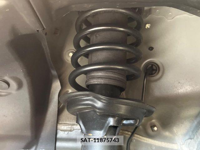 Honda N BOX 2025-06 8562830-19