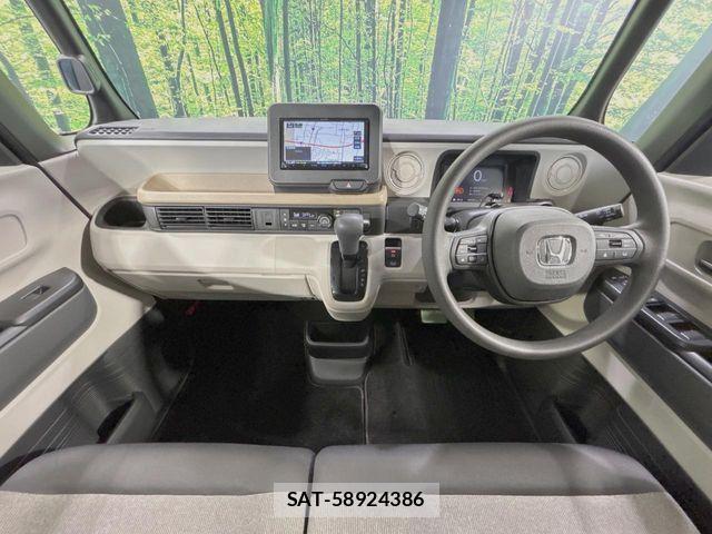 Honda N BOX 2024-03 8562839-1